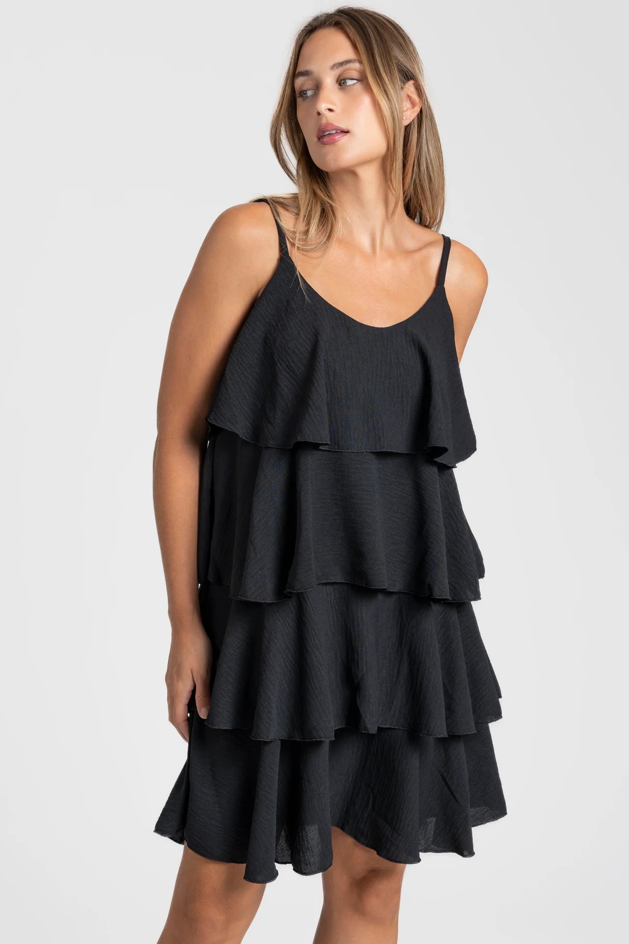 VESTIDO ONDITAS NEGRAS